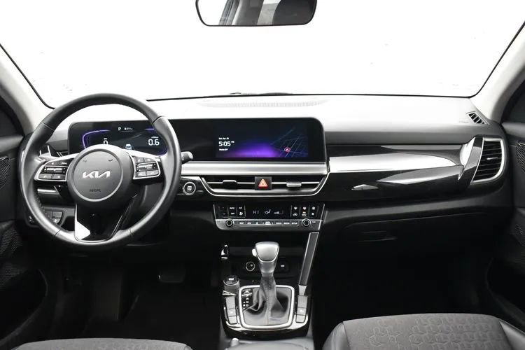 Used 2025 Kia Seltos S FWD image 19