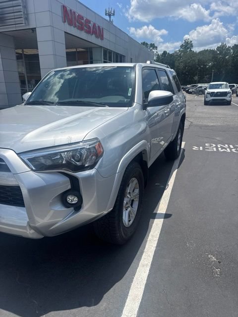 Used 2023 Toyota 4Runner SR5 RWD image 3