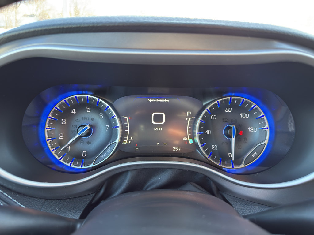 New 2026 Chrysler Pacifica Select w/ S Appearance Package FWD image 17