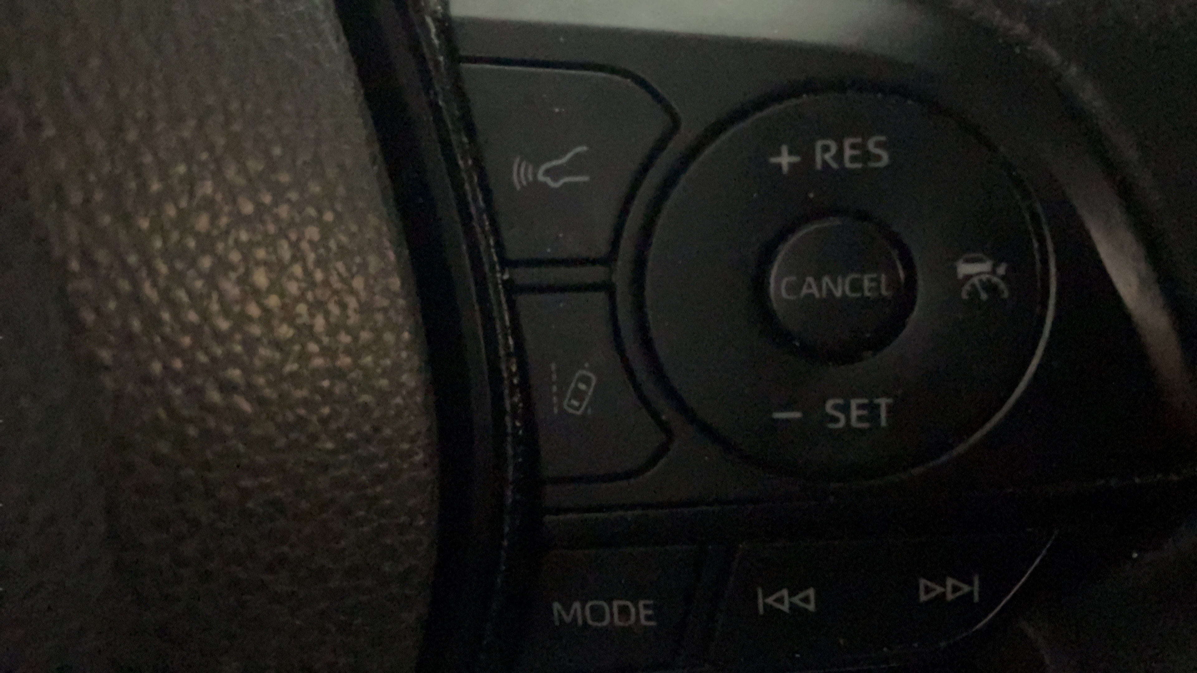 Certified 2021 Toyota RAV4 LE FWD image 16