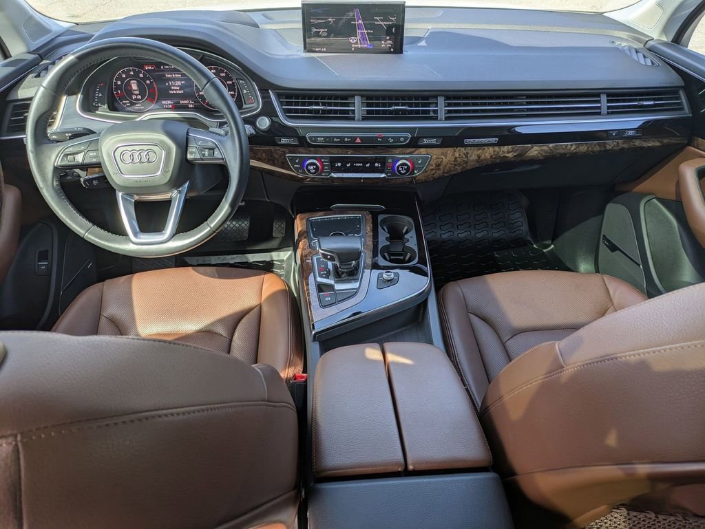 Used 2018 Audi Q7 3.0T Prestige image 16