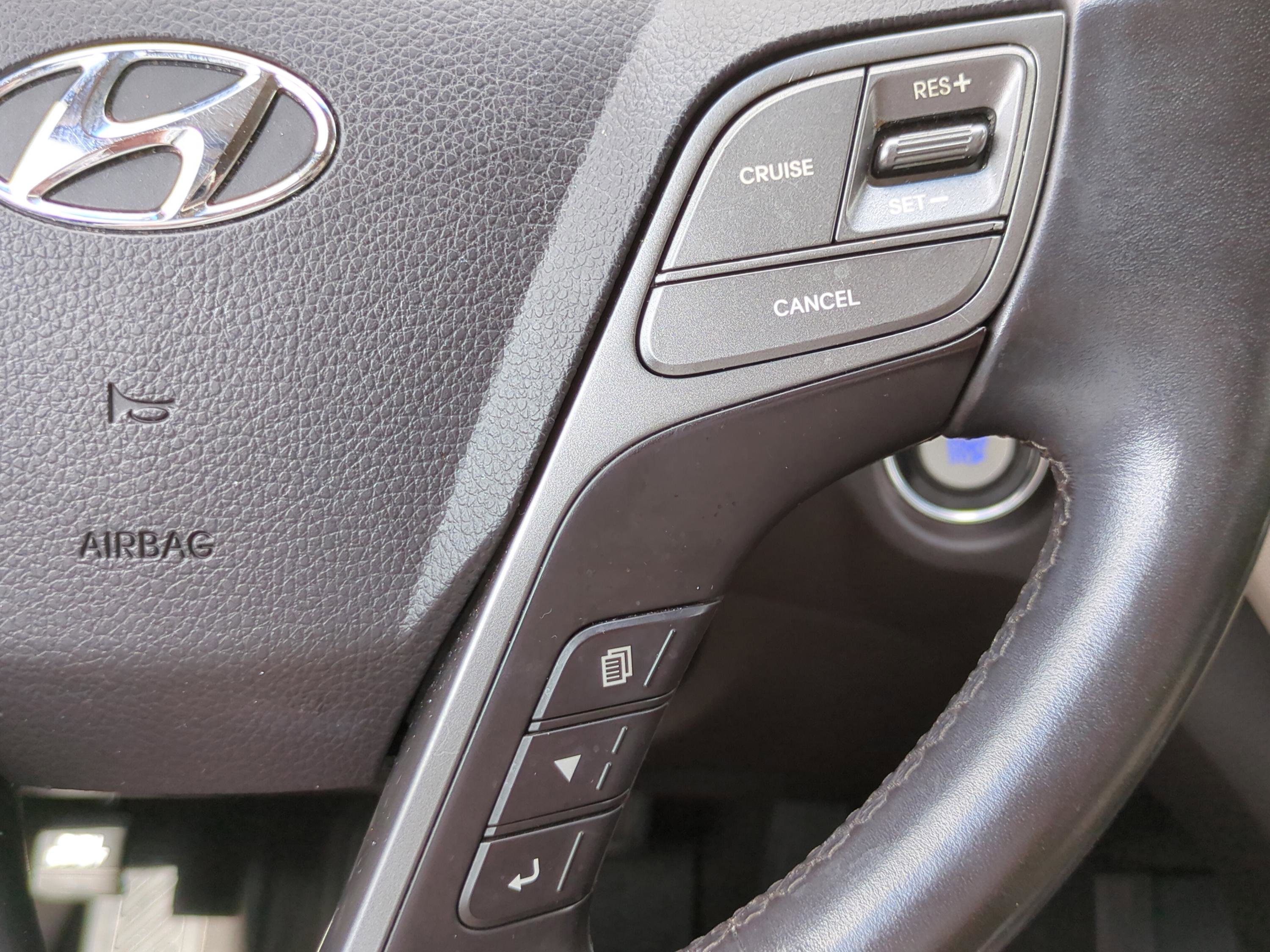 Used 2017 Hyundai Santa Fe Sport image 26