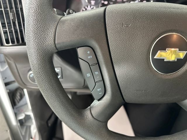 Used 2024 Chevrolet Express 2500 w/ Driver Convenience Package image 15