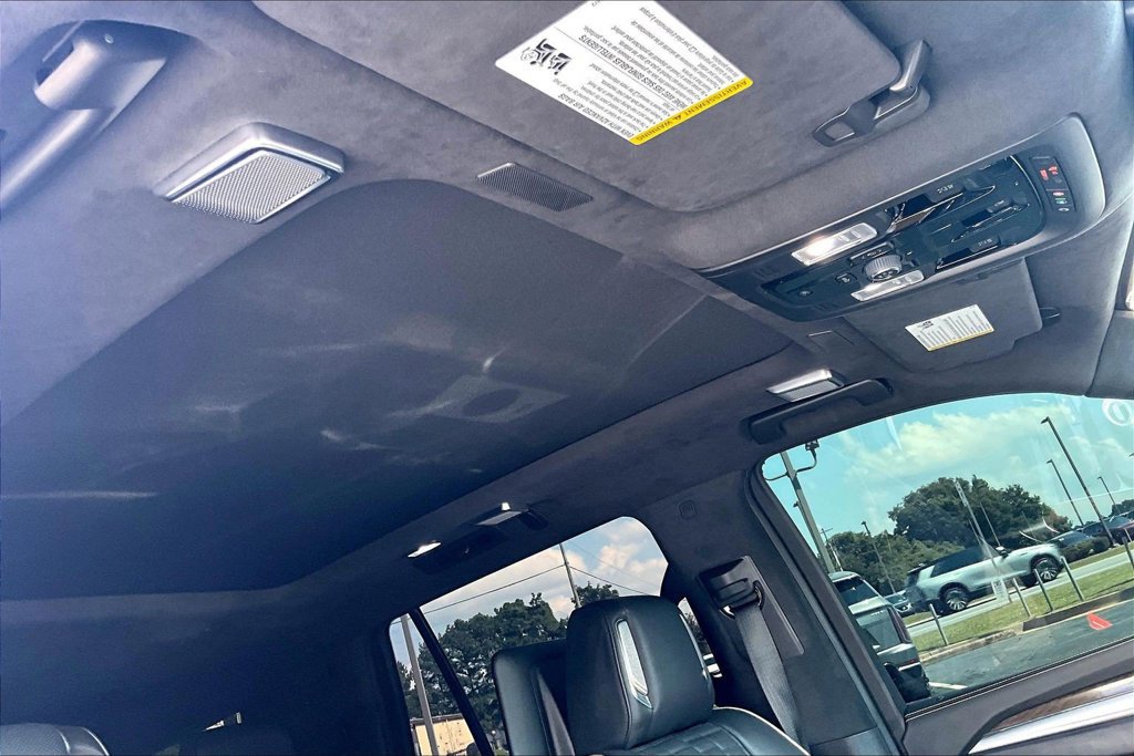 Certified 2025 Cadillac Escalade Sport Platinum w/ LPO, ONYX Package AWD/4WD image 28