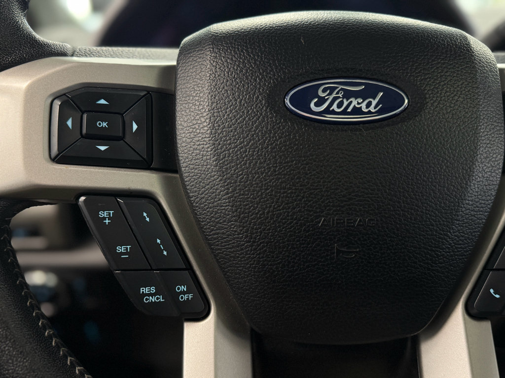 Used 2020 Ford F350 Lariat image 21