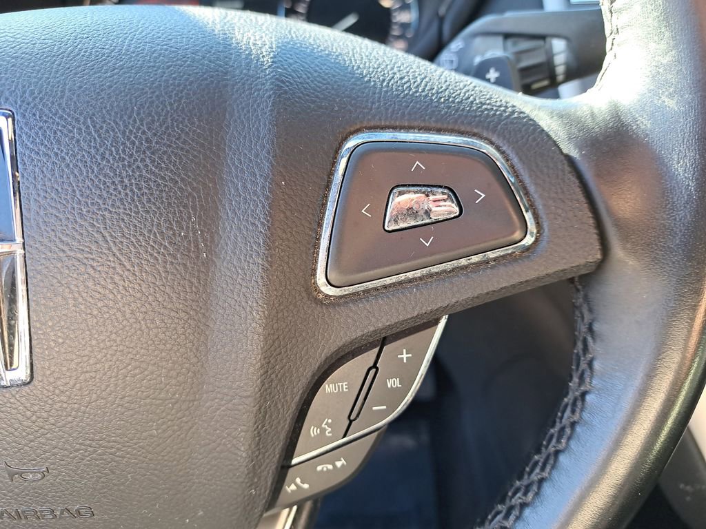 Used 2017 Lincoln MKC Reserve image 20