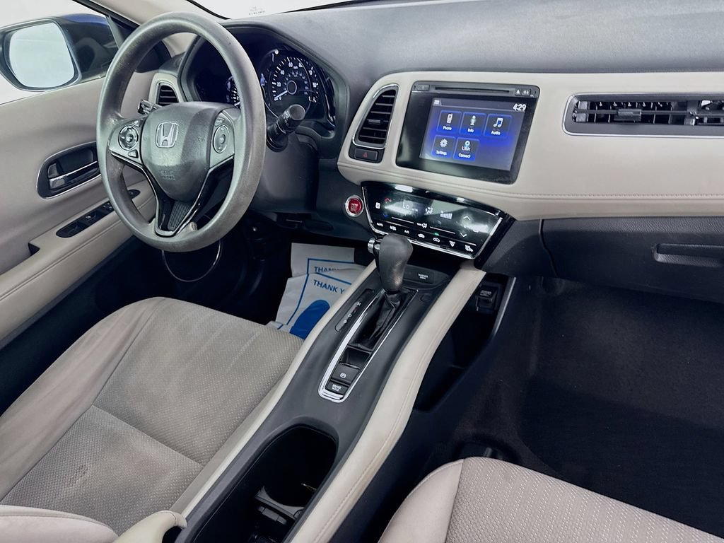 Used 2017 Honda HR-V EX image 36