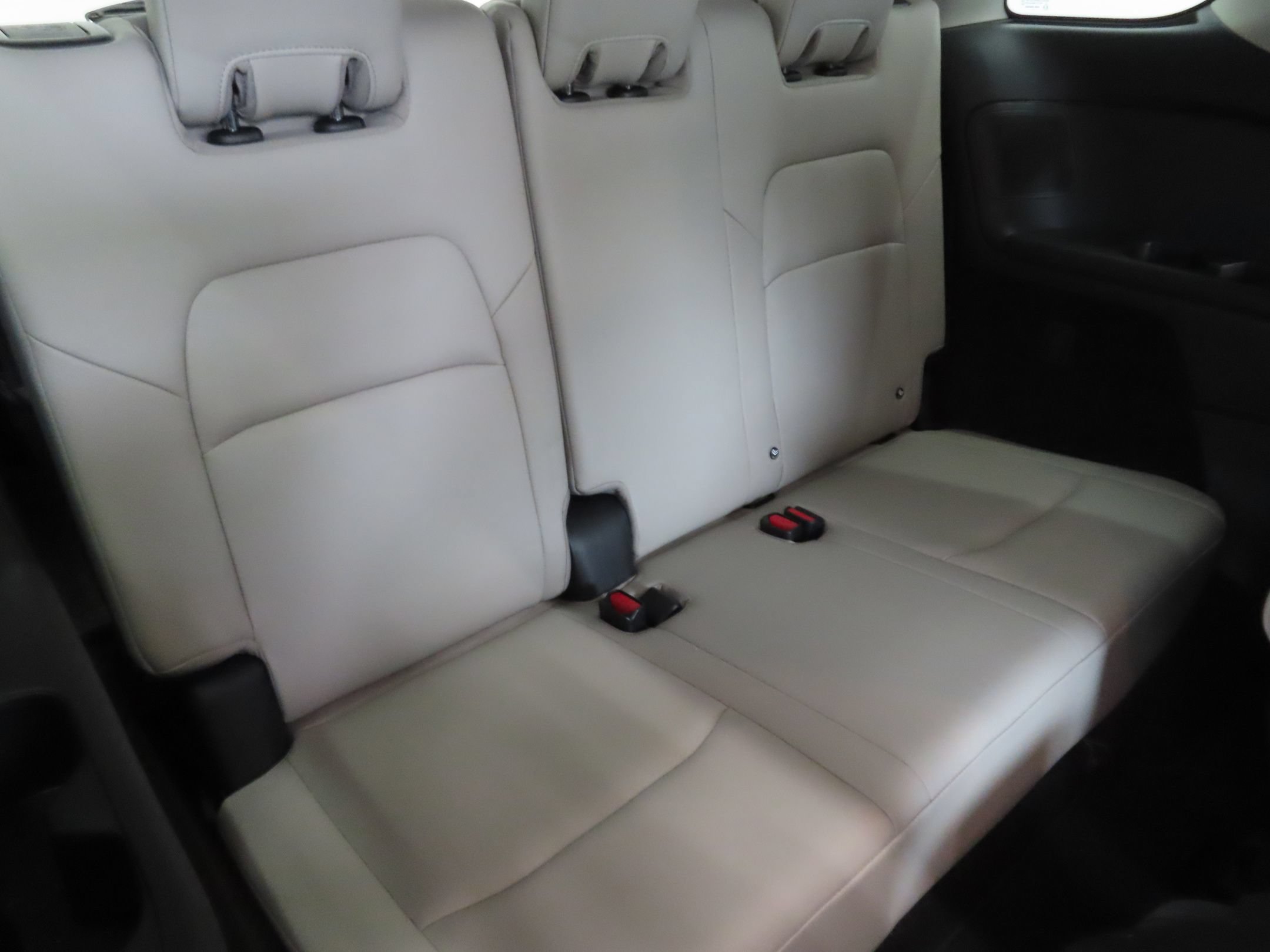 Used 2023 Nissan Pathfinder SL w/ SL Premium Package FWD image 25