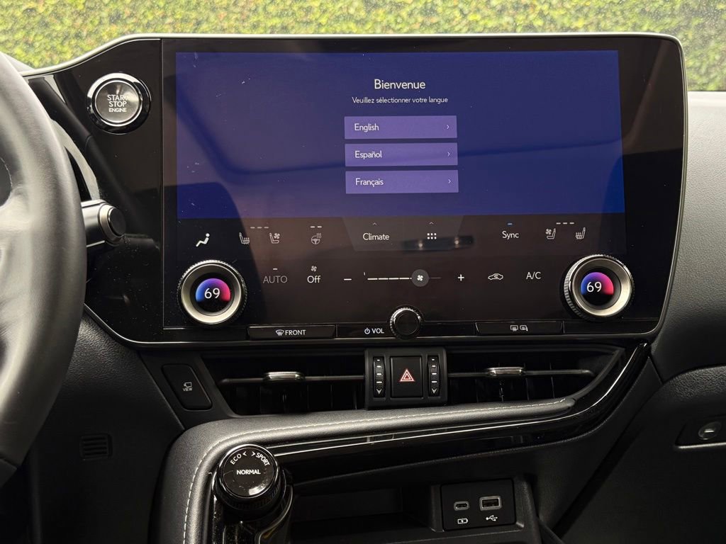 Certified 2026 Lexus NX 350 AWD w/ Accessory Package (Z2) image 15