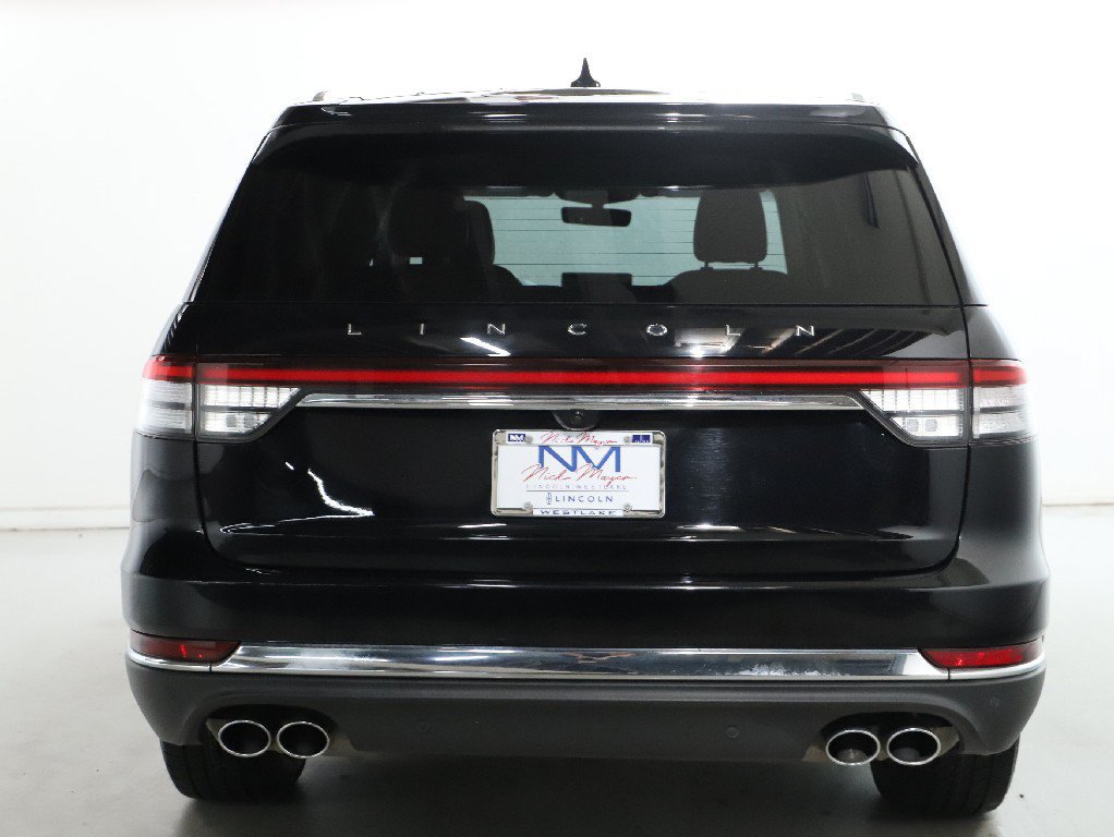 Used 2023 Lincoln Aviator AWD w/ Premium Package image 45