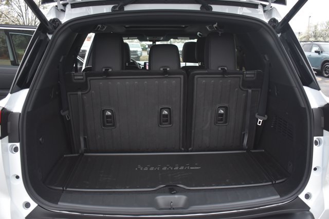 New 2026 Nissan Pathfinder Rock Creek w/ Rock Creek Premium Package AWD/4WD image 19
