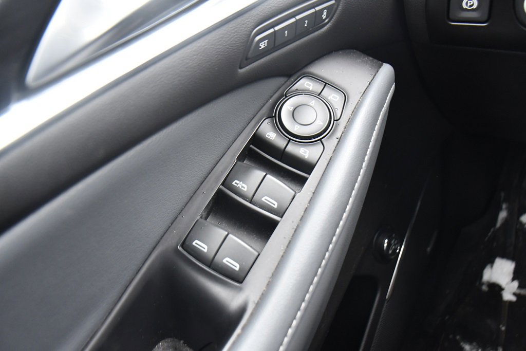 Used 2021 Buick Enclave Premium image 26