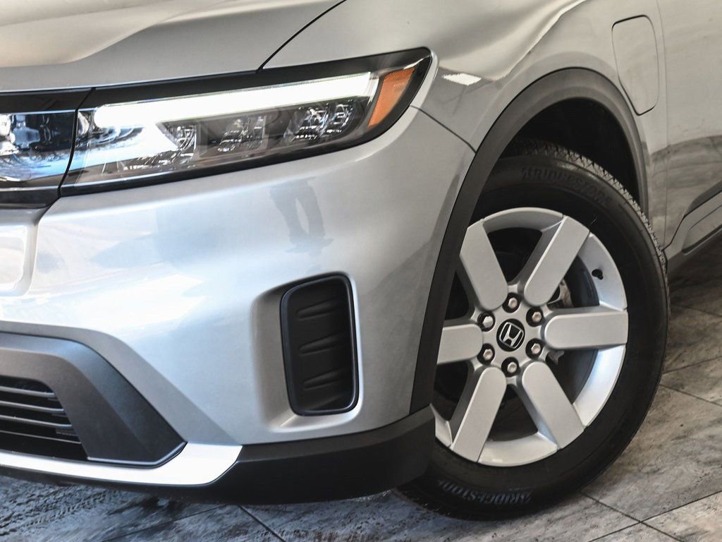 Used 2025 Honda Prologue EX image 35