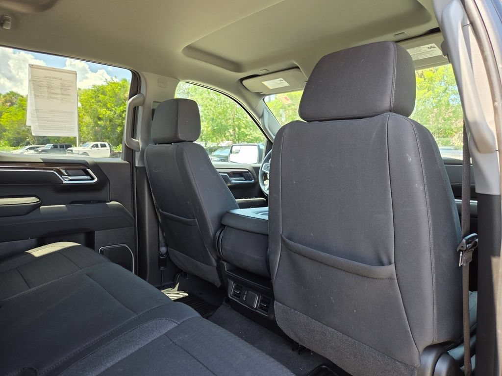 Used 2026 Chevrolet Silverado 1500 LT AWD/4WD image 17