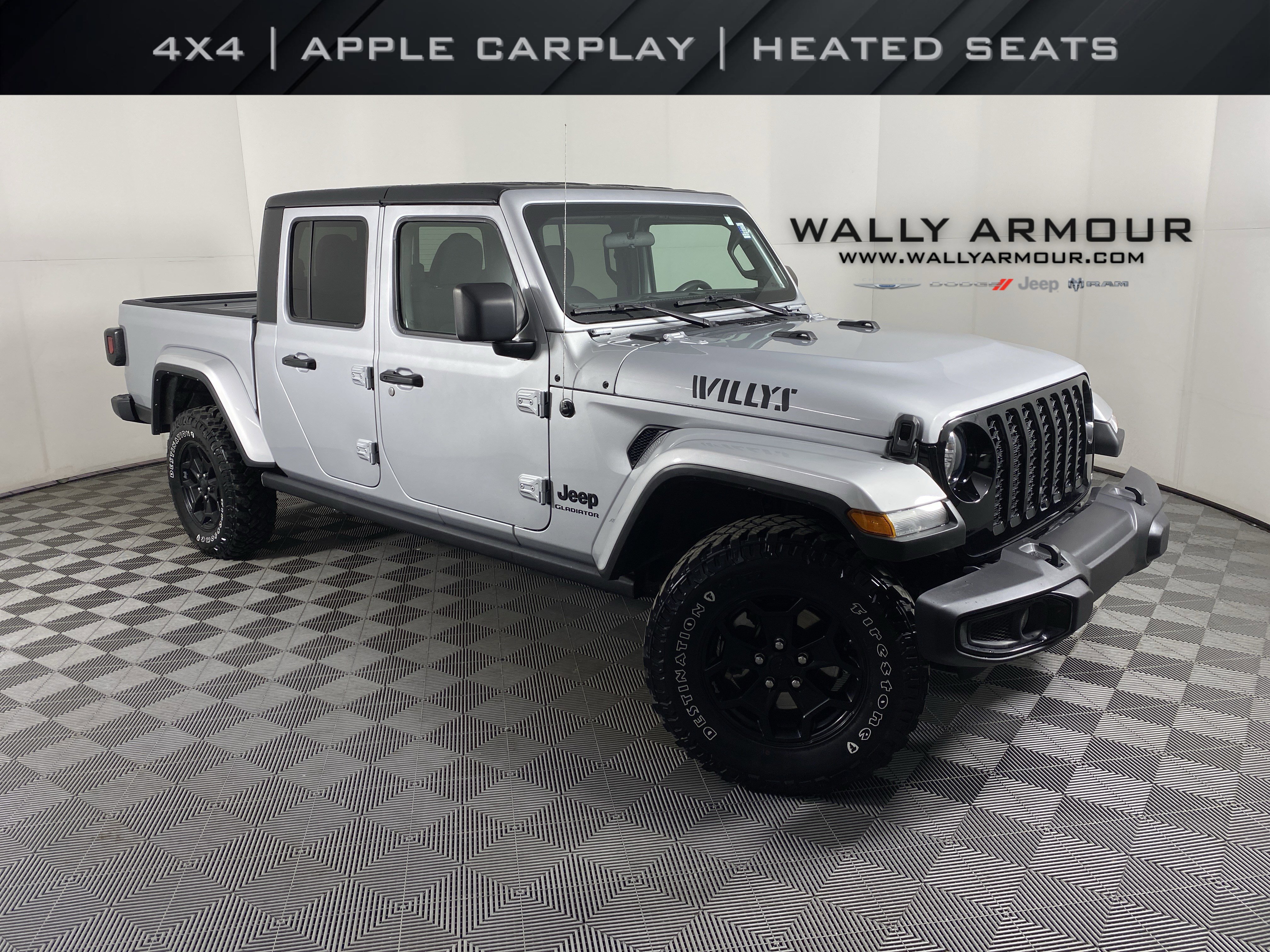 Used 2022 Jeep Gladiator Willys AWD/4WD image 1