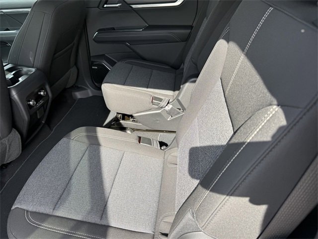 New 2026 GMC Acadia Elevation image 11