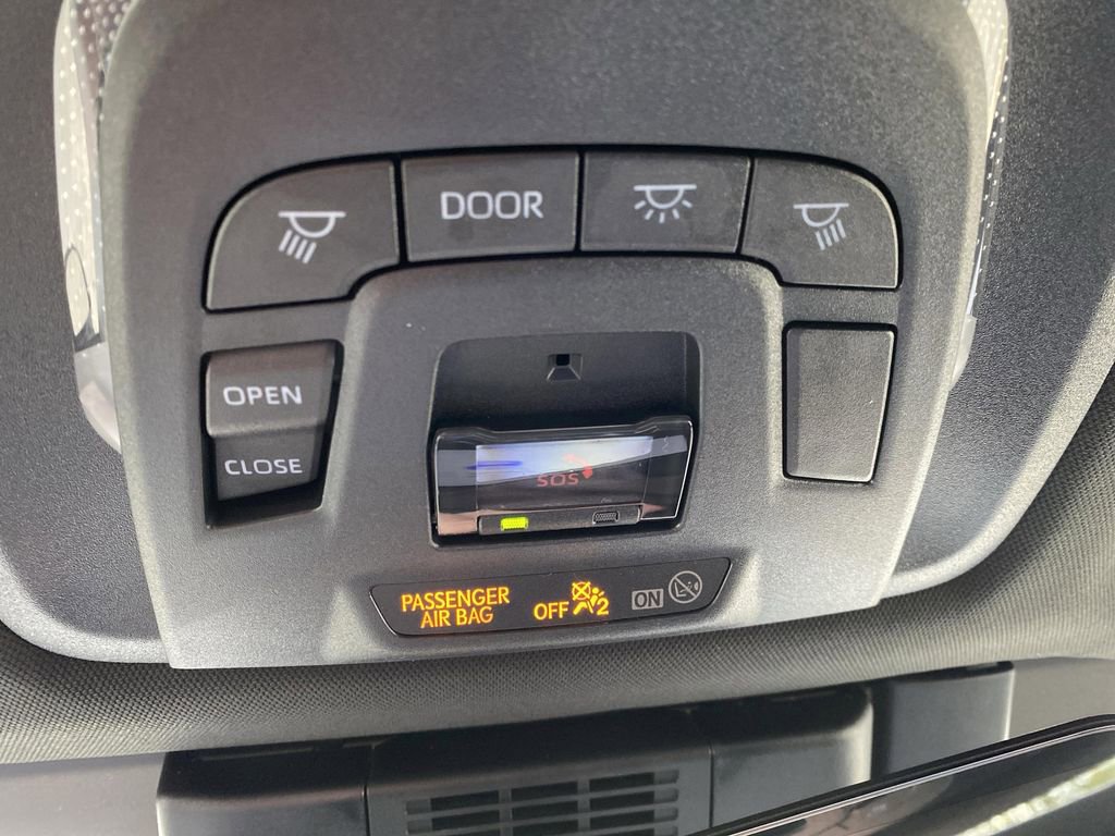 Used 2024 Toyota bZ4X XLE image 32