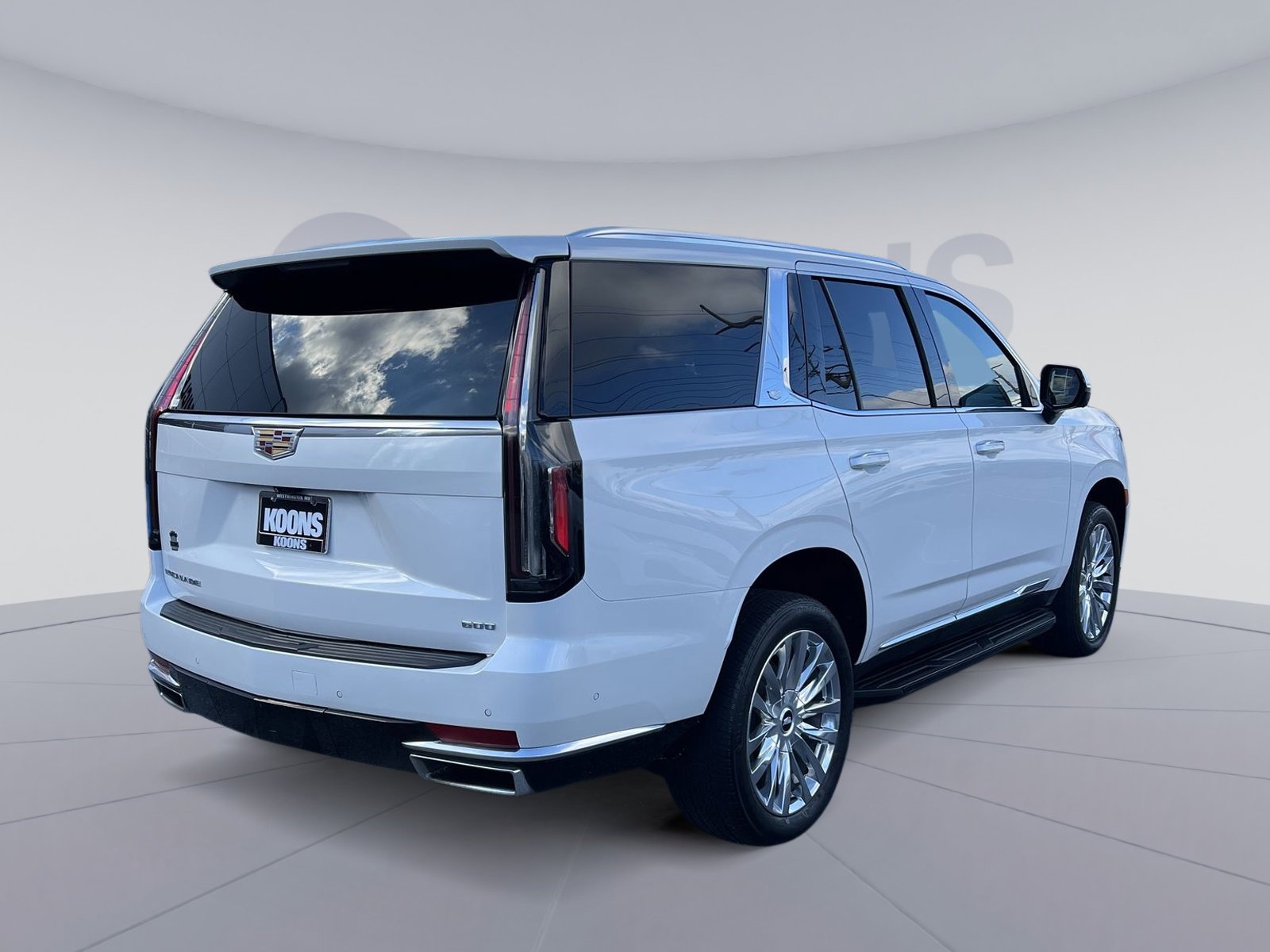Used 2023 Cadillac Escalade Premium Luxury image 7