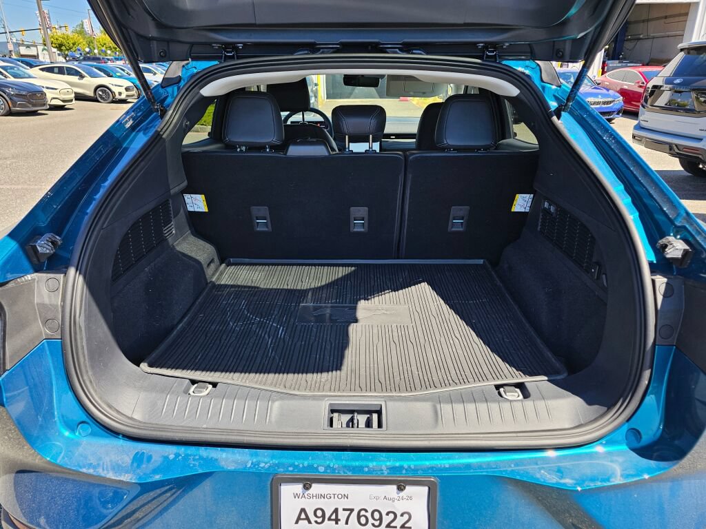 New 2026 Ford Mustang Mach-E Select w/ Interior Protection Package AWD/4WD image 10