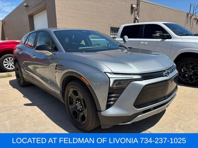 Used 2024 Chevrolet Blazer EV AWD Police image 4