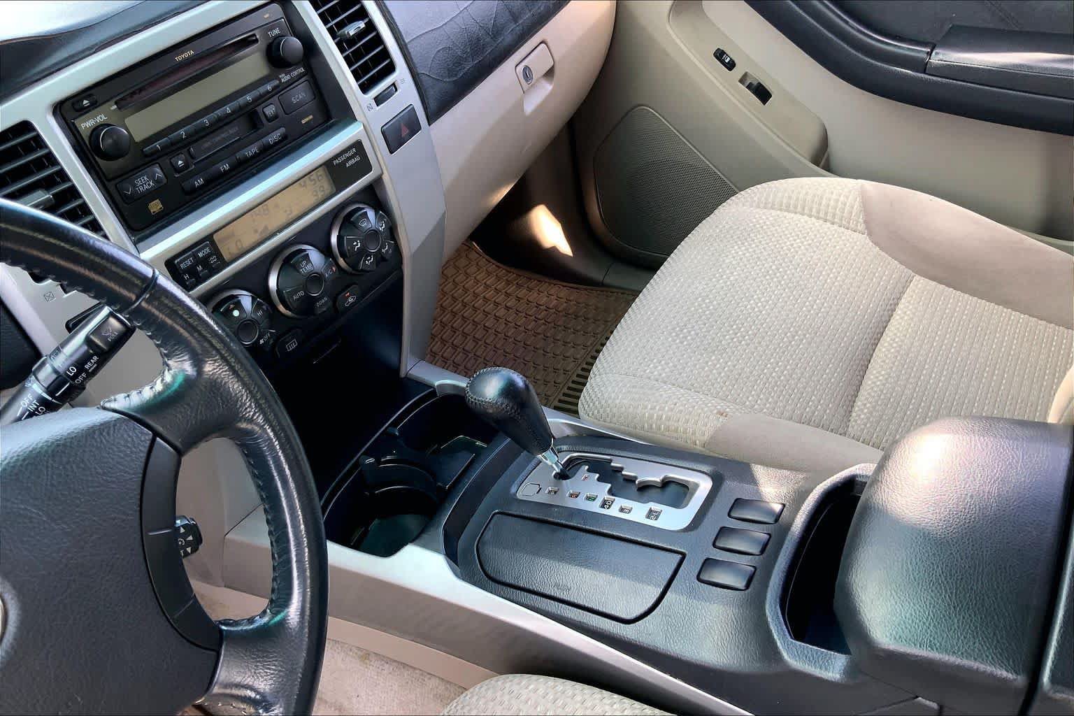 Used 2005 Toyota 4Runner SR5 RWD image 15