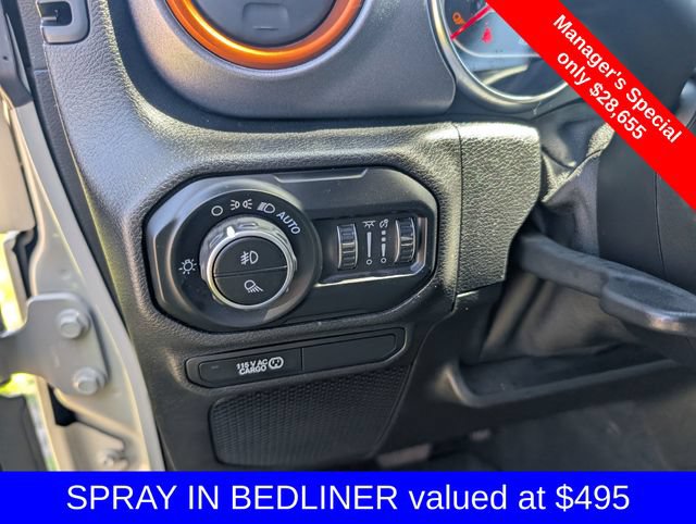 Used 2020 Jeep Gladiator Mojave AWD/4WD image 16