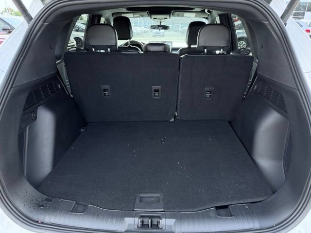 Used 2024 Ford Escape ST-Line w/ Tech Pack #1 AWD/4WD image 12