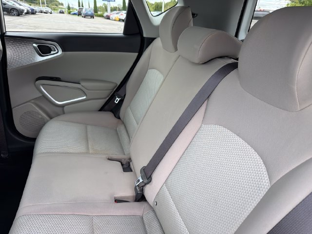 Used 2021 Kia Soul LX FWD image 22