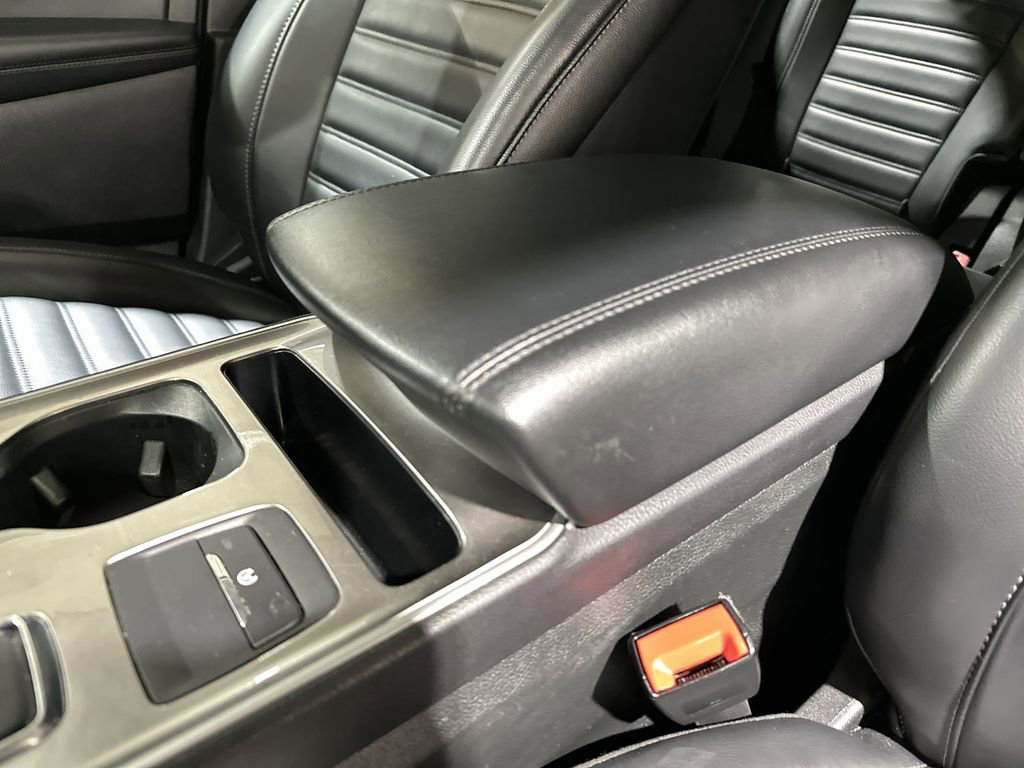 Used 2024 Ford Edge SEL image 20