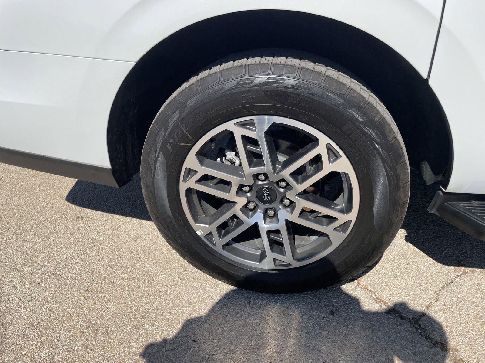 Used 2025 Ford Expedition Max Active image 38