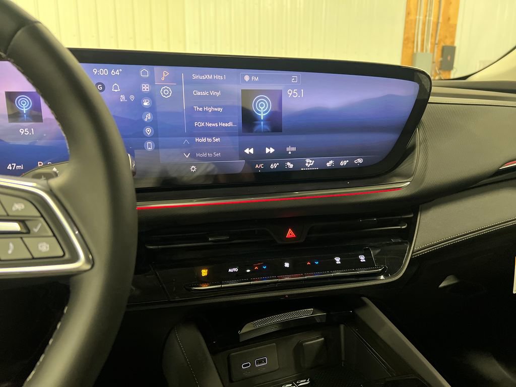 New 2026 Buick Envision Preferred AWD/4WD image 21