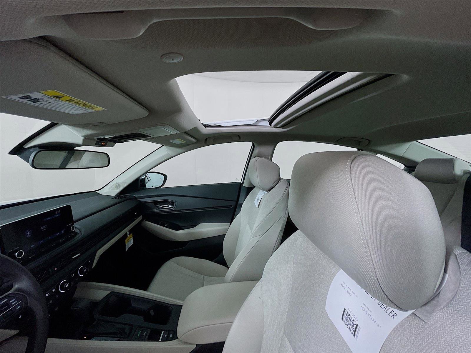 New 2025 Honda Accord SE image 7