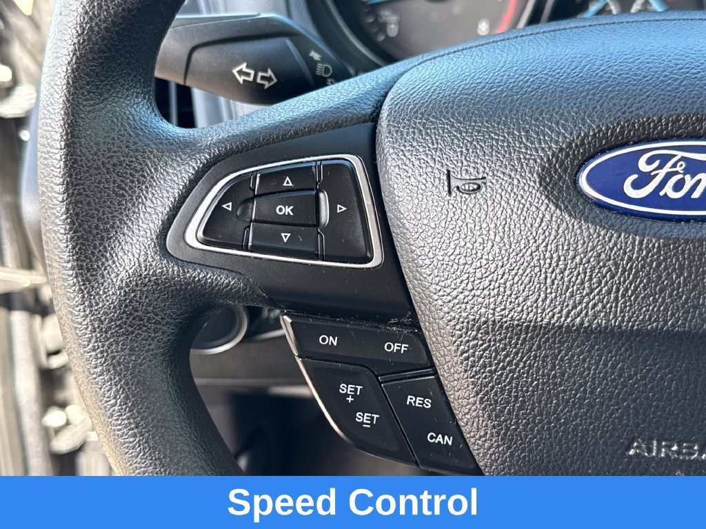 Used 2018 Ford Focus SE FWD image 14