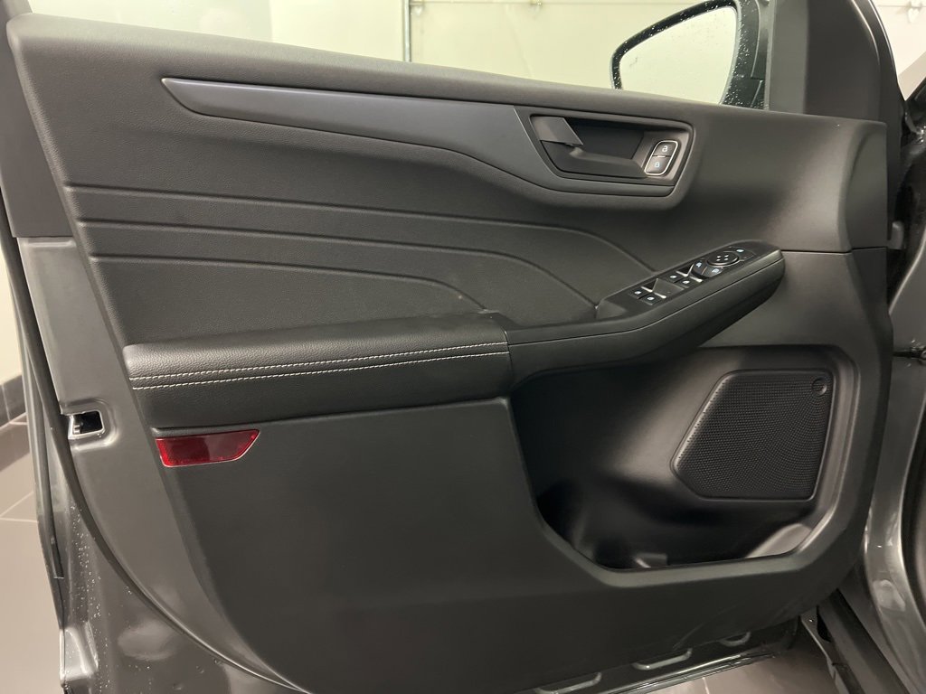 New 2026 Ford Escape Active w/ Cold Weather Package image 26