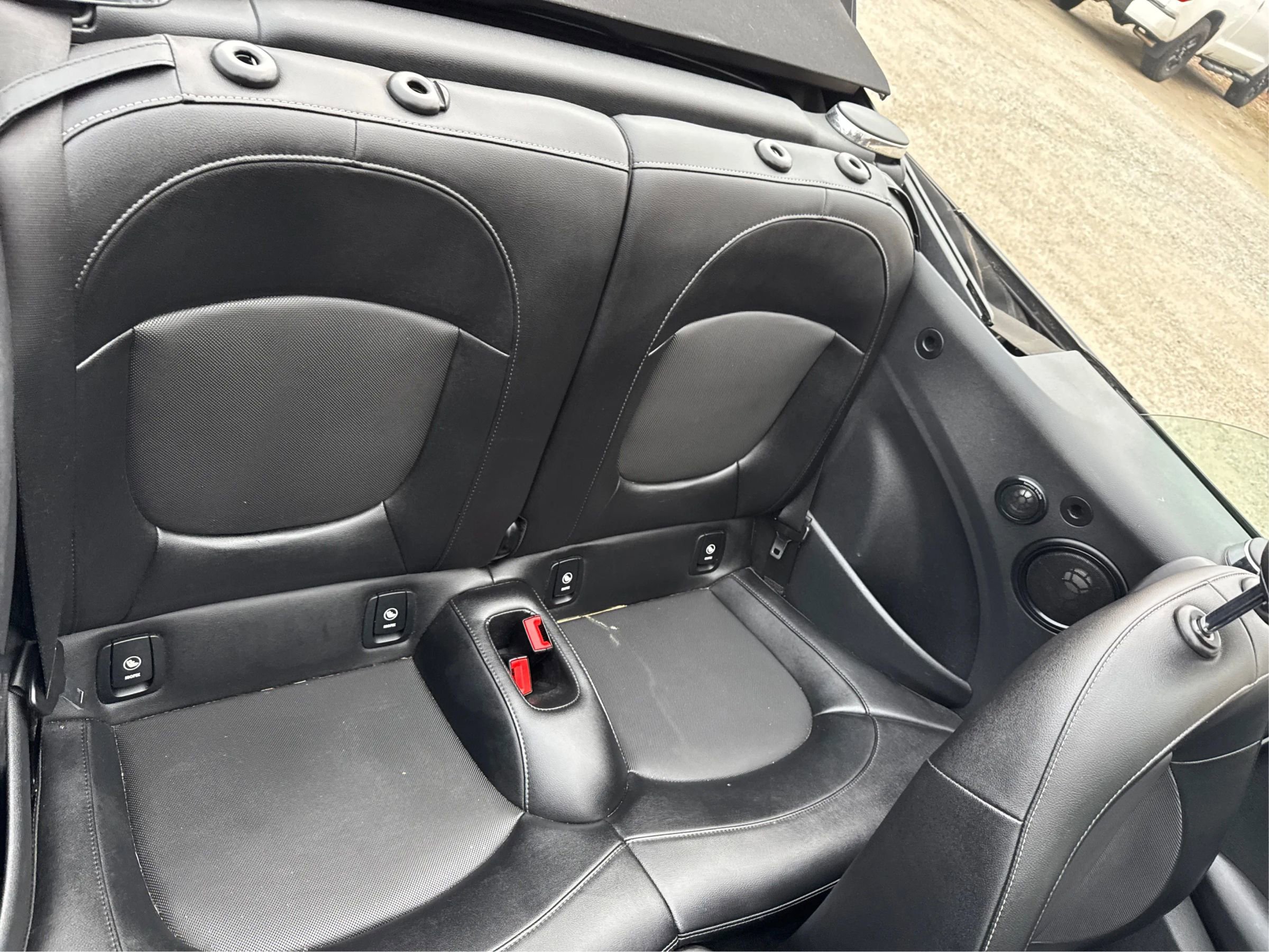 Used 2017 MINI Cooper Convertible image 26