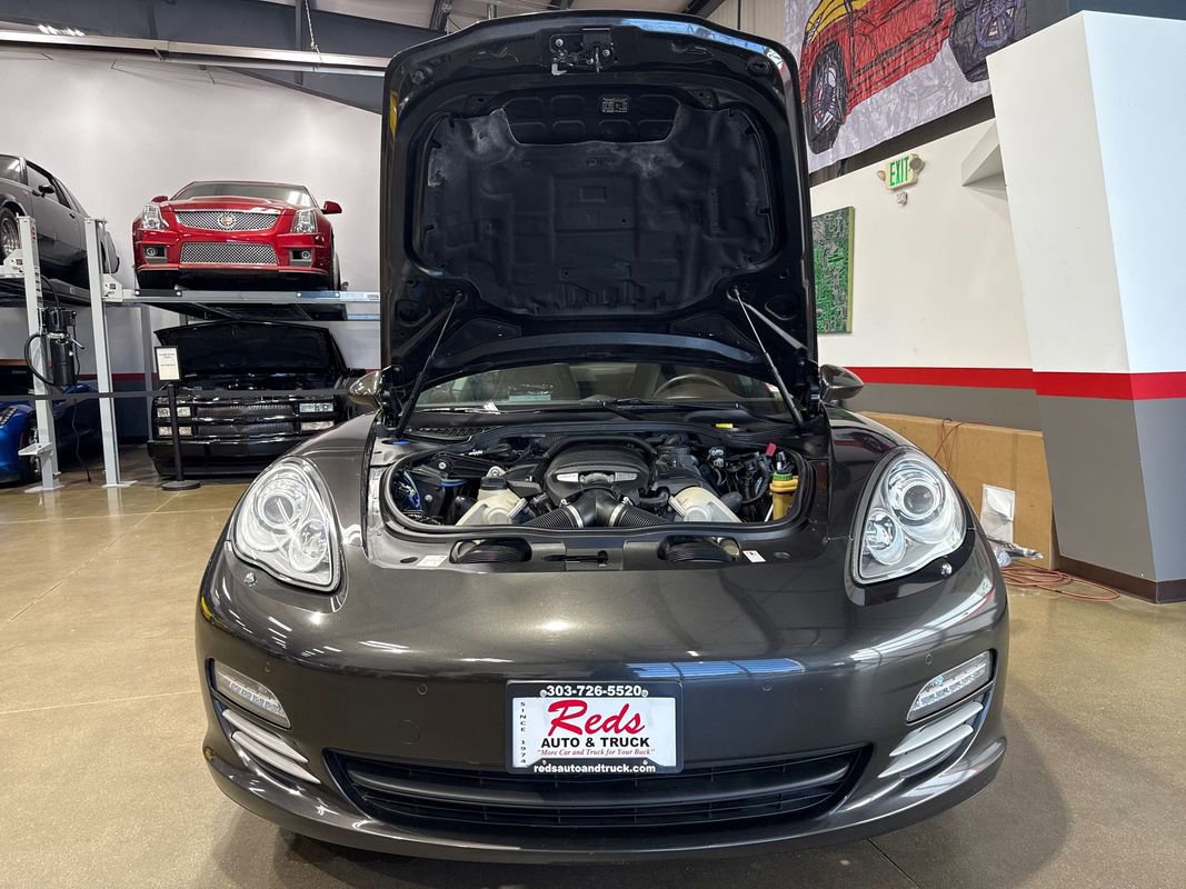 Used 2013 Porsche Panamera 4S image 44