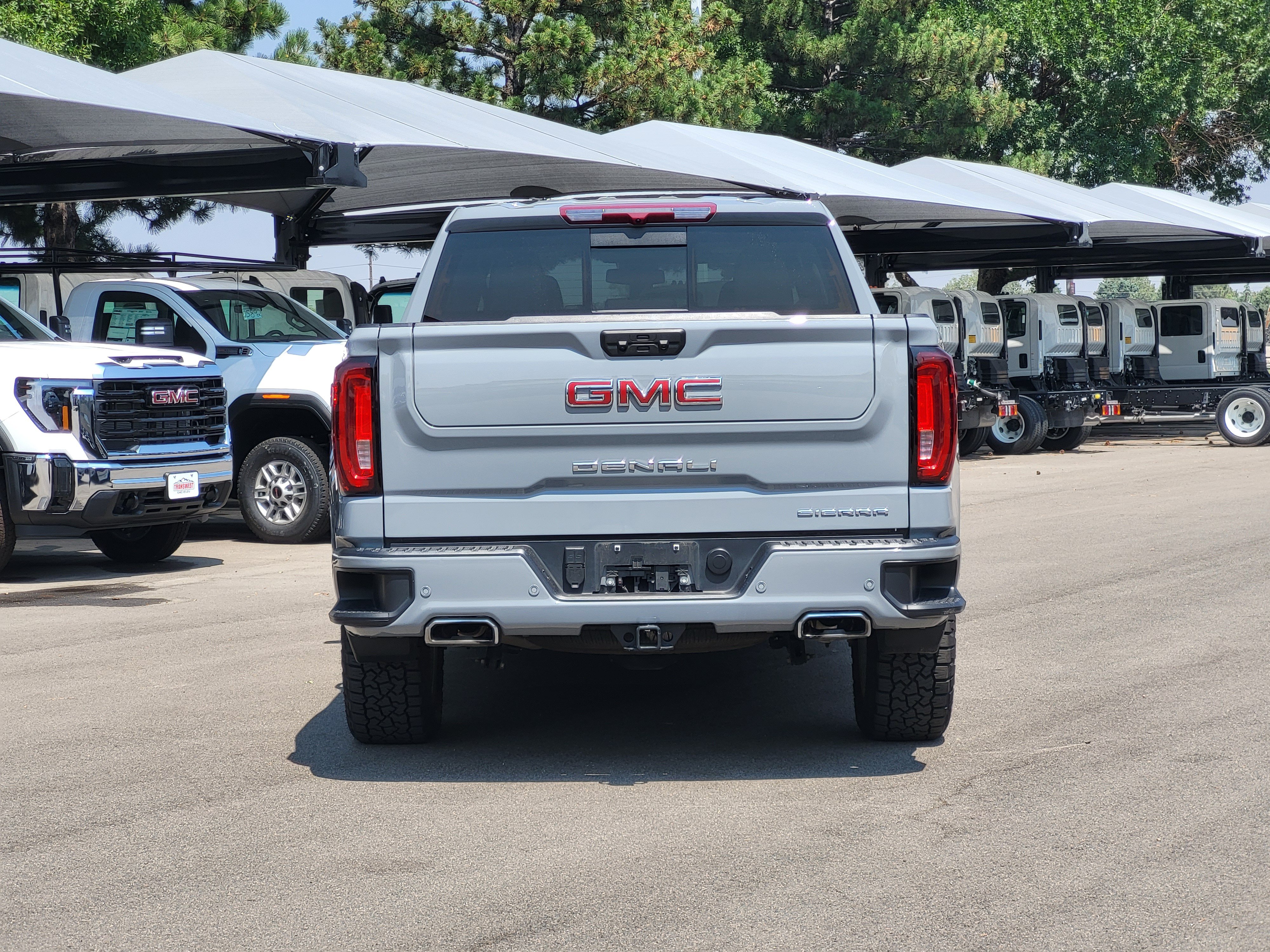 Used 2025 GMC Sierra 1500 Denali AWD/4WD image 6