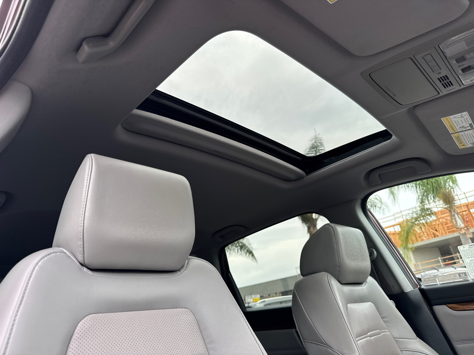 Used 2018 Honda CR-V Touring image 16