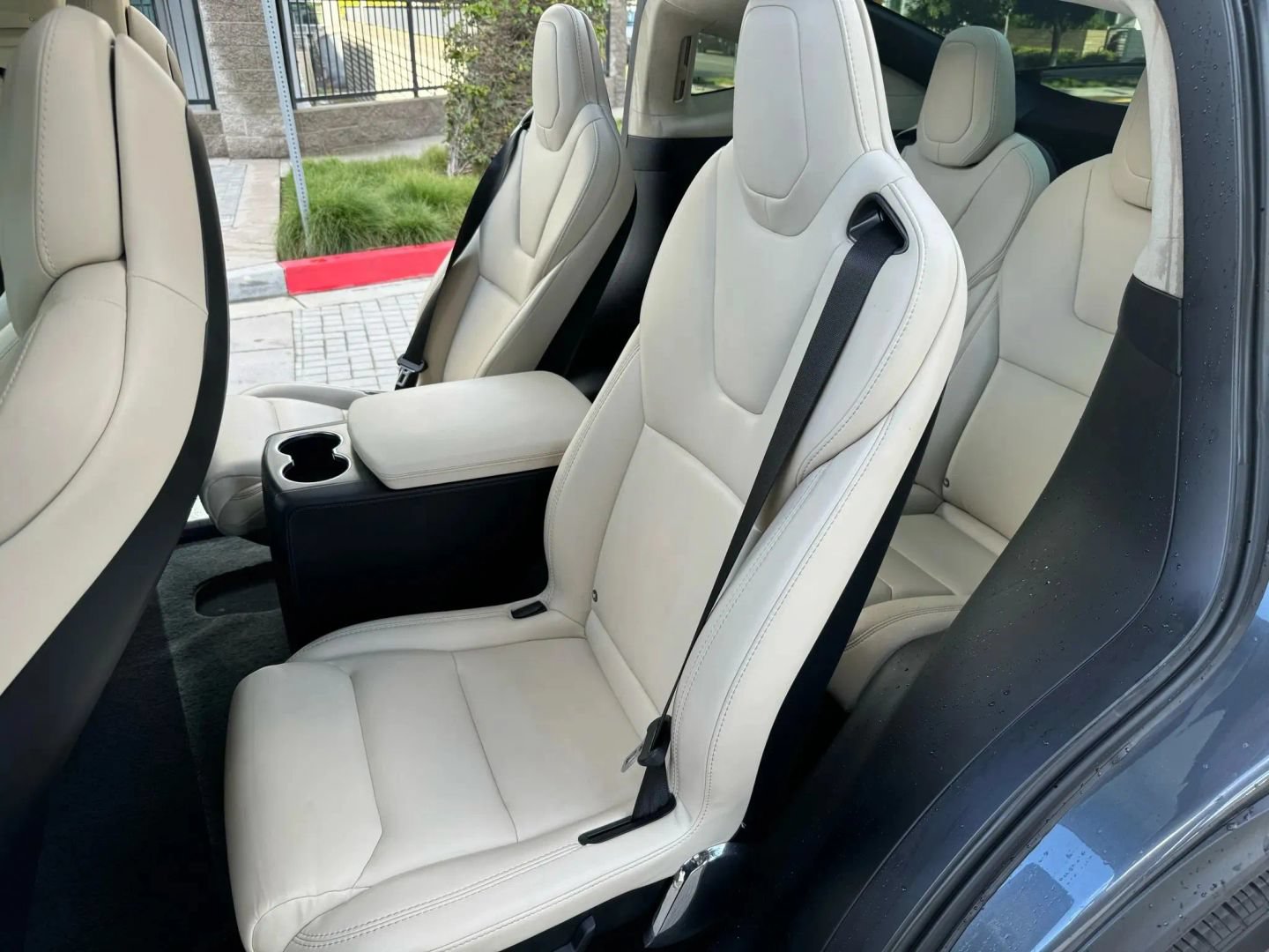 Used 2020 Tesla Model X Long Range AWD/4WD image 12
