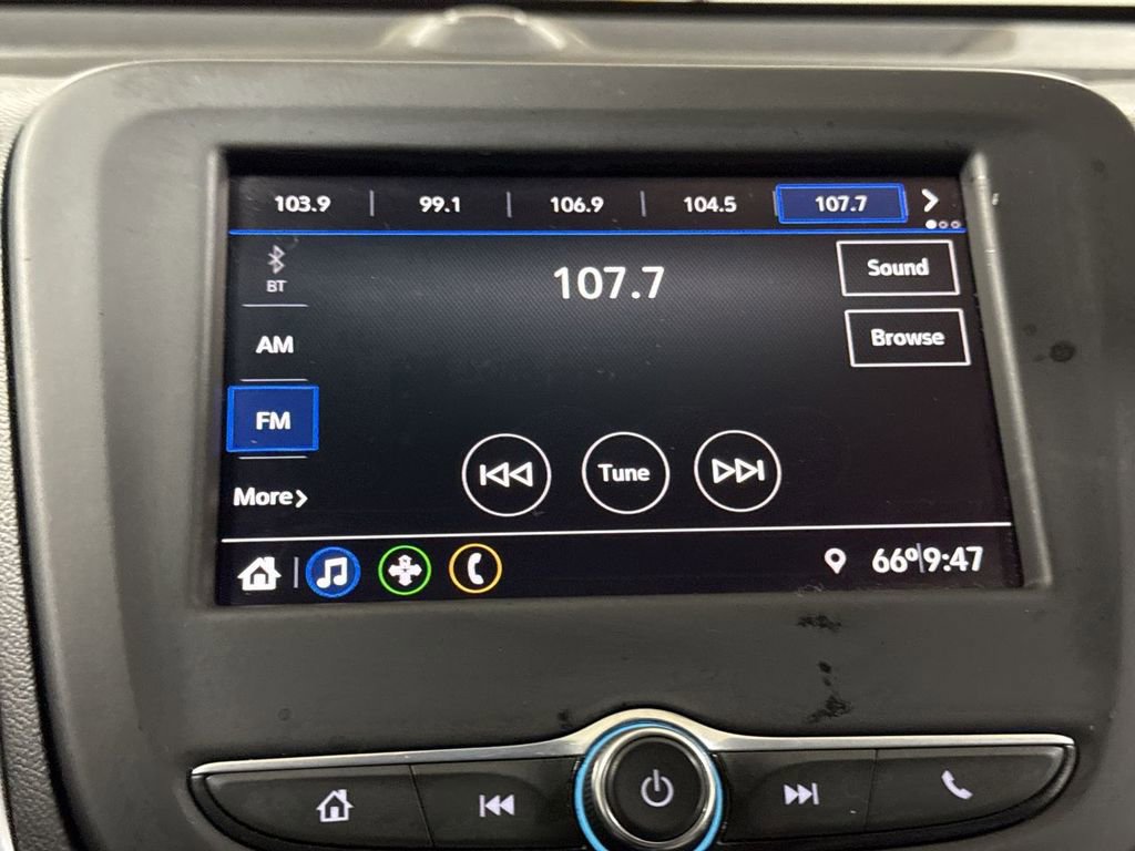 Used 2020 Chevrolet Equinox LS w/ LS Convenience Package image 14