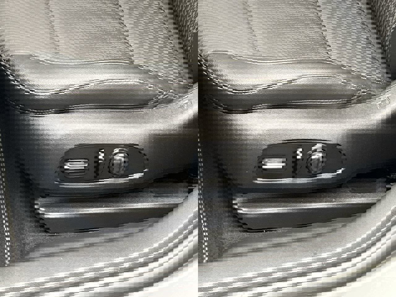 Used 2018 Buick Regal Preferred w/ Driver Confidence Package #1 image 9