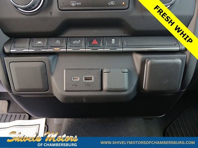 Used 2022 Chevrolet Silverado 1500 Custom image 23