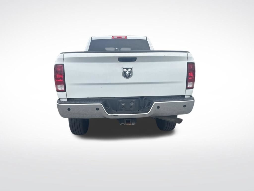Used 2018 RAM 2500 Tradesman w/ Chrome Appearance Group AWD/4WD image 4