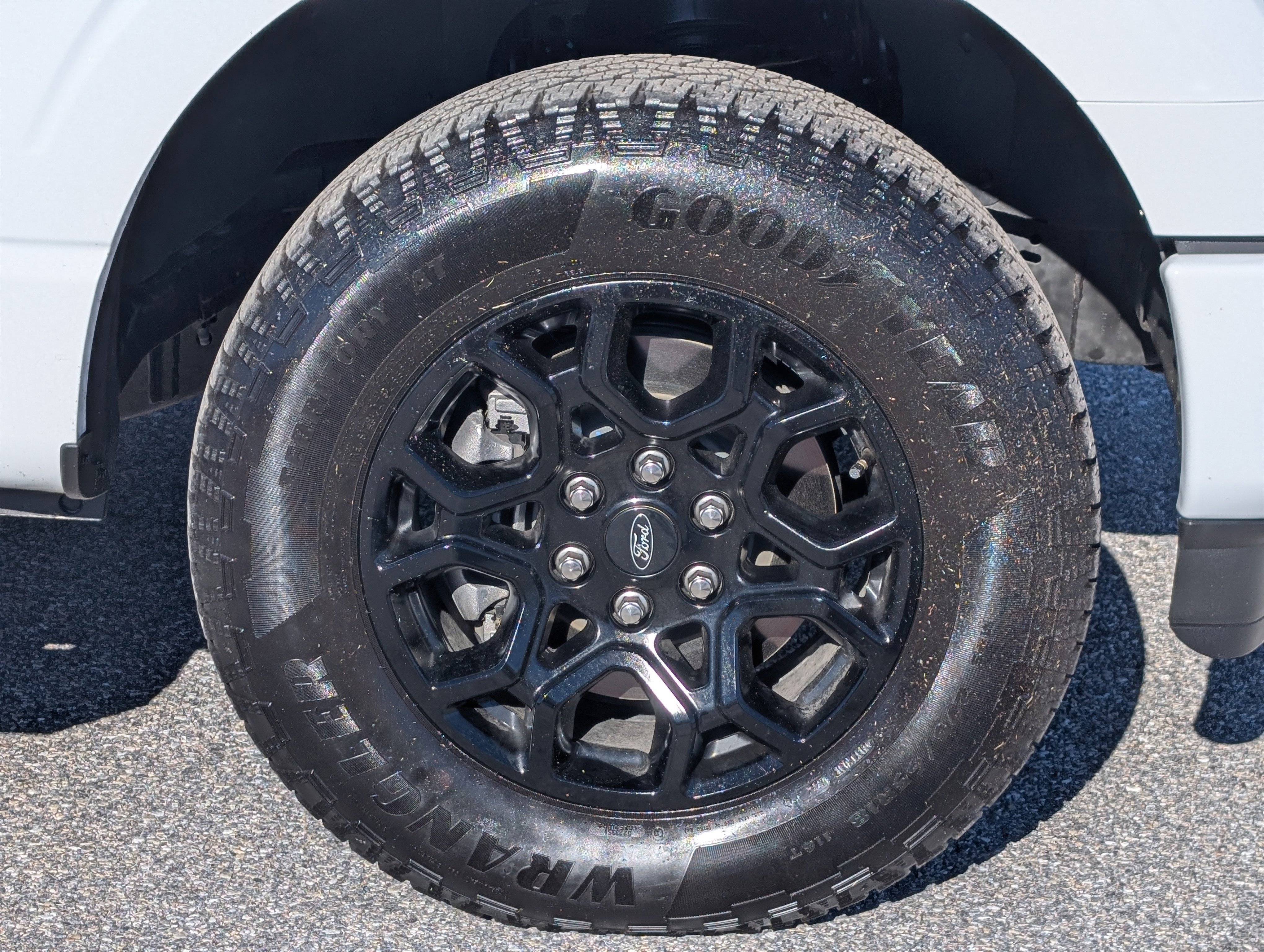 Used 2024 Ford F150 XLT w/ Equipment Group 302A MID image 9