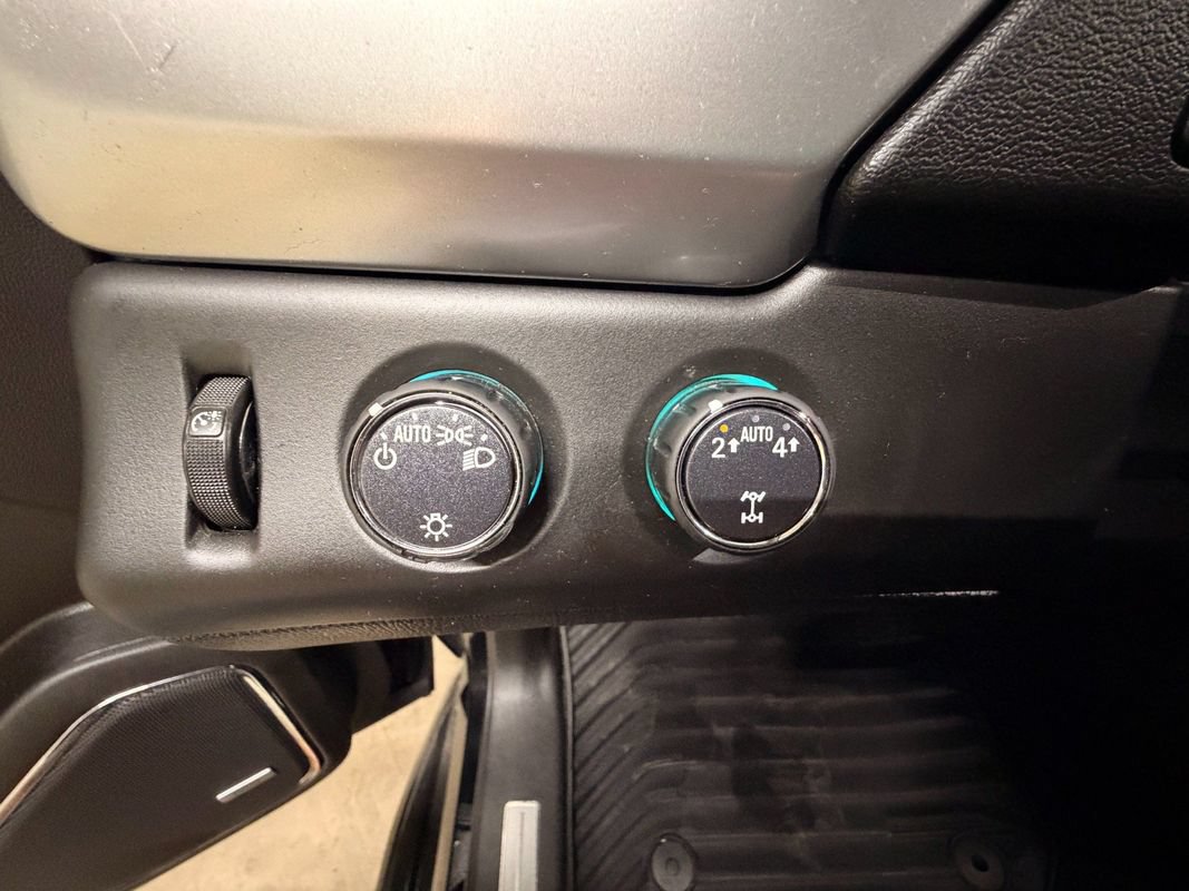 Used 2019 Chevrolet Tahoe LT AWD/4WD image 13