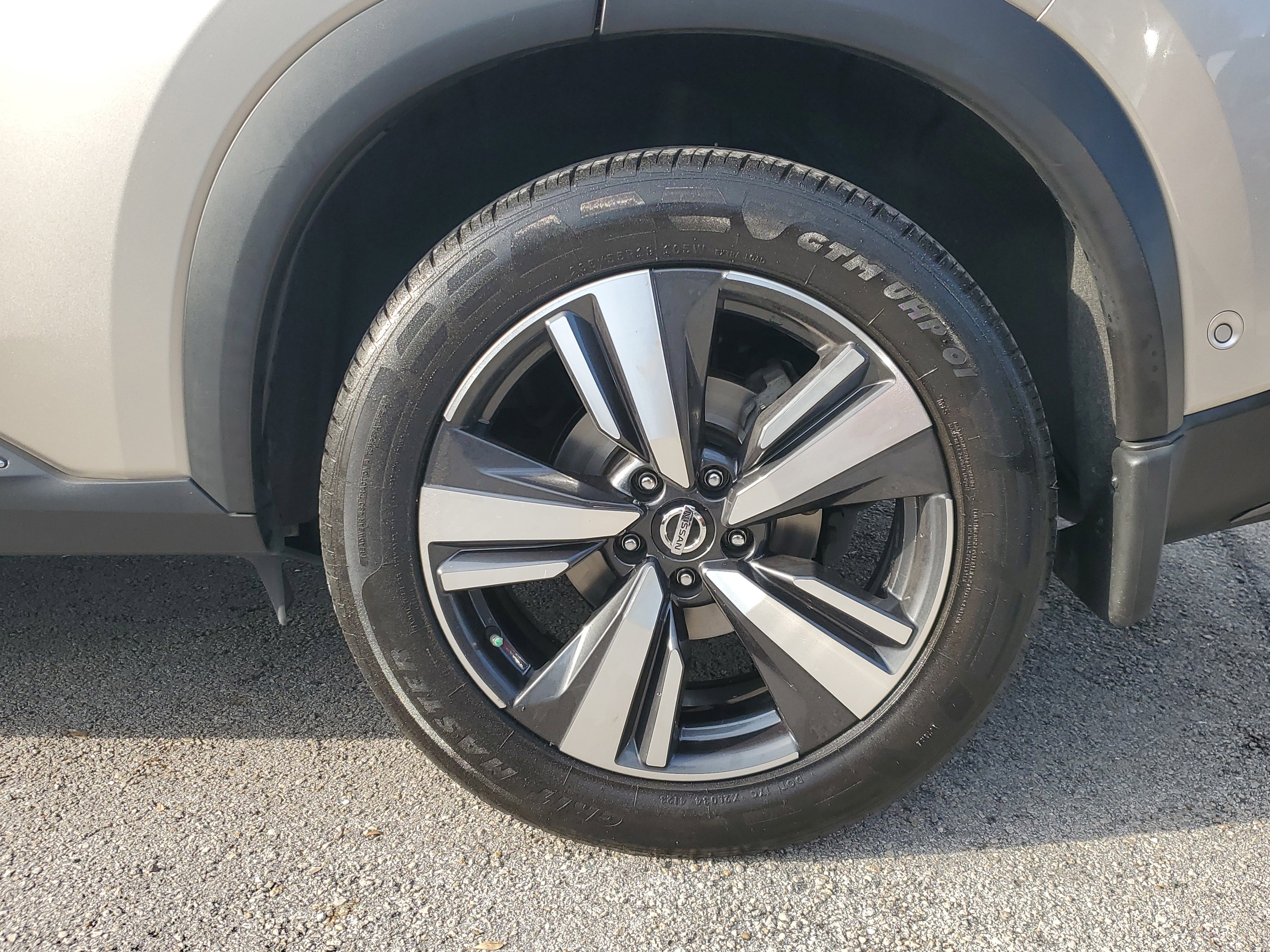 Certified 2021 Nissan Rogue Platinum image 30