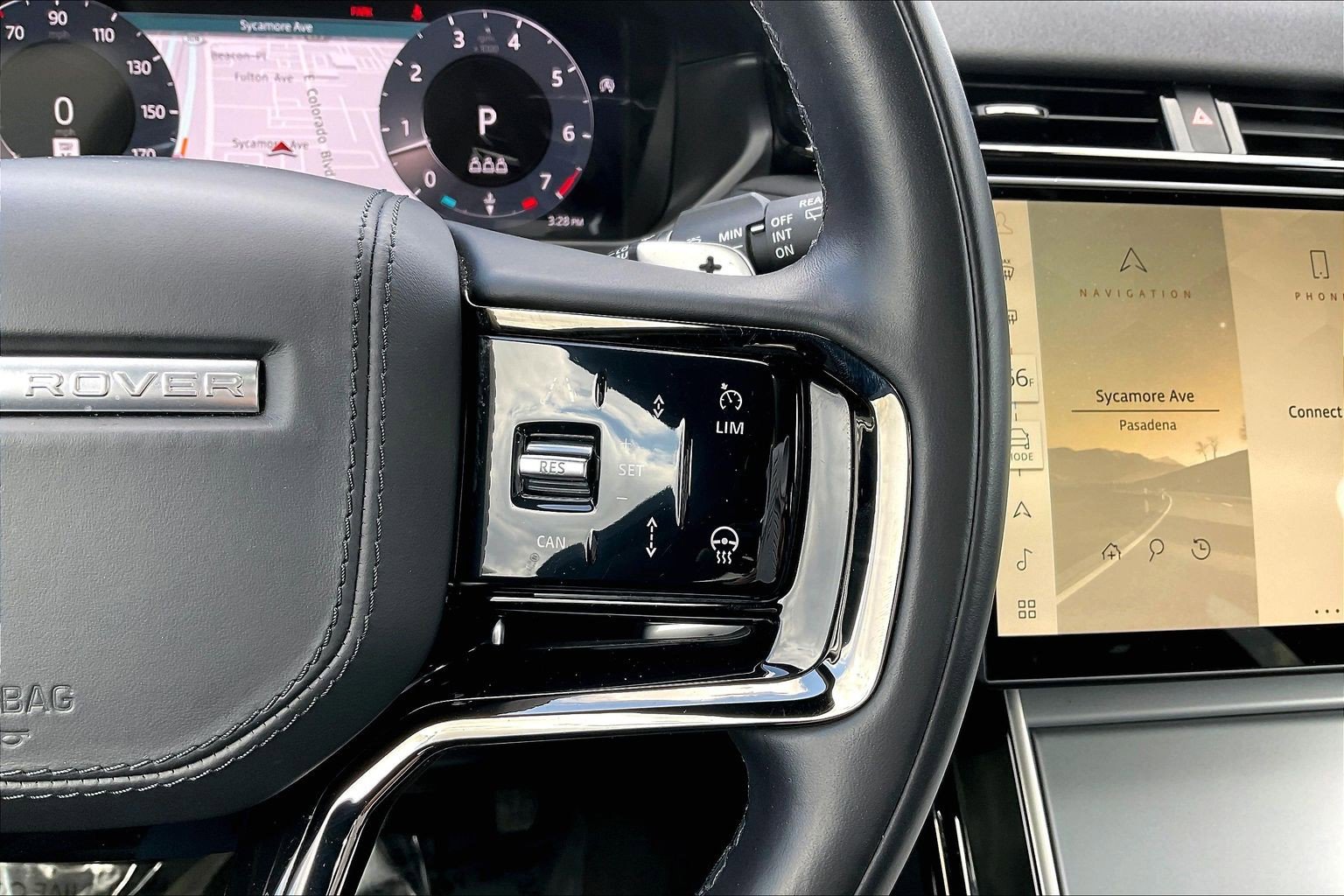 Certified 2025 Land Rover Range Rover Velar S AWD/4WD image 23