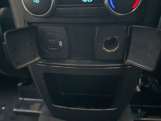 Used 2021 Ford Explorer XLT w/ Equipment Group 202A image 20