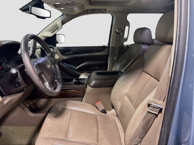 Used 2016 Chevrolet Tahoe LT w/ Luxury Package AWD/4WD image 18