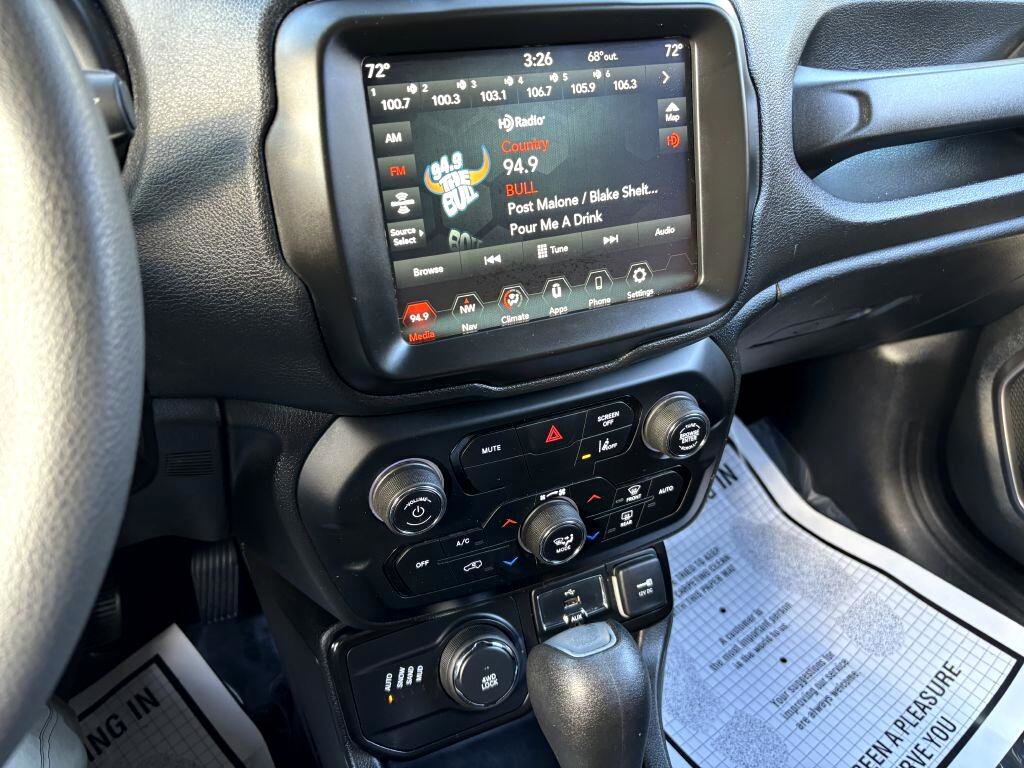 Used 2022 Jeep Renegade Sport w/ Sport Appearance Group image 19